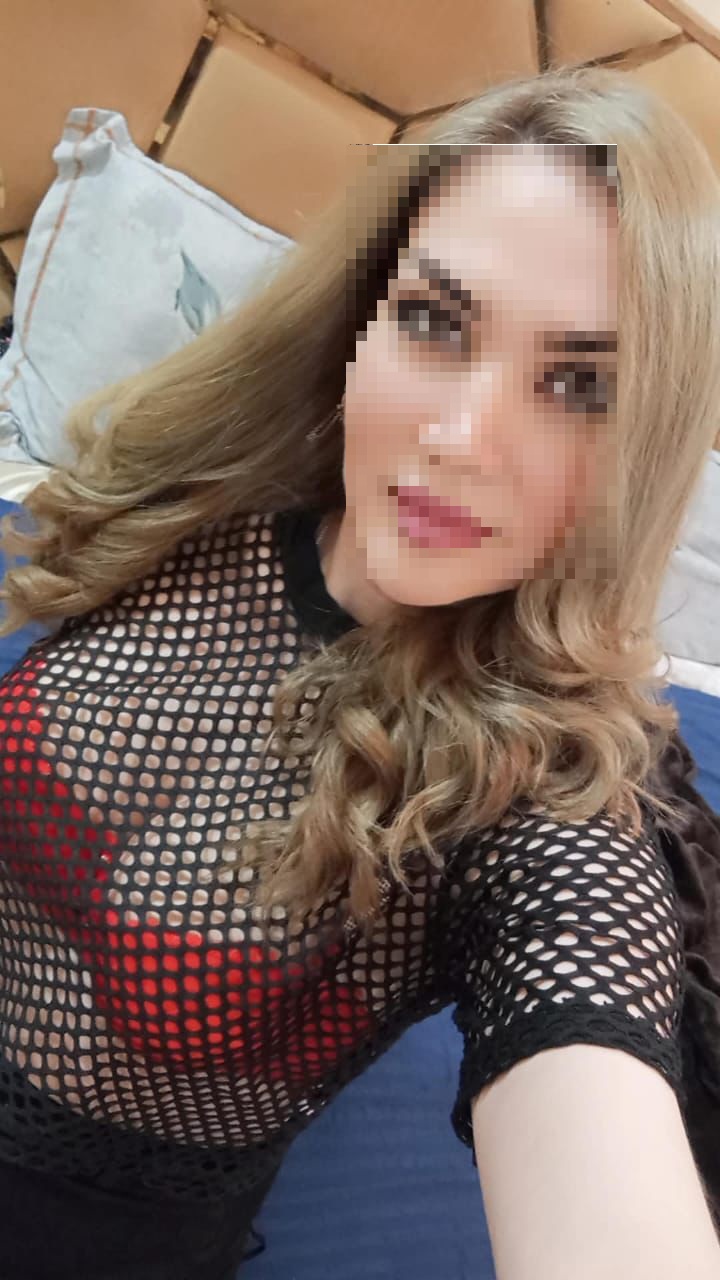 Russian escort in Delhi NCR - Premium foreign companion services